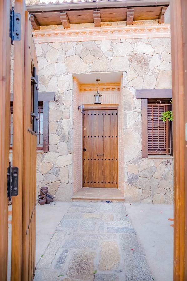 Casa Los 5 Canos Sotillo de la Adrada Eksteriør billede